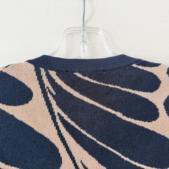 Ann Taylor | Leaf Petal 3/4 Sleeve Ann Cardigan - Picture 8 of 12